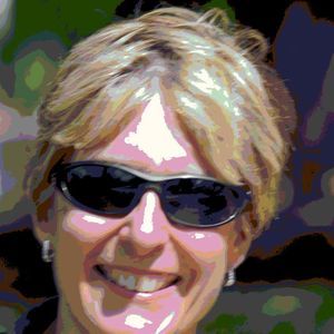 Meet your Posher, Elyse